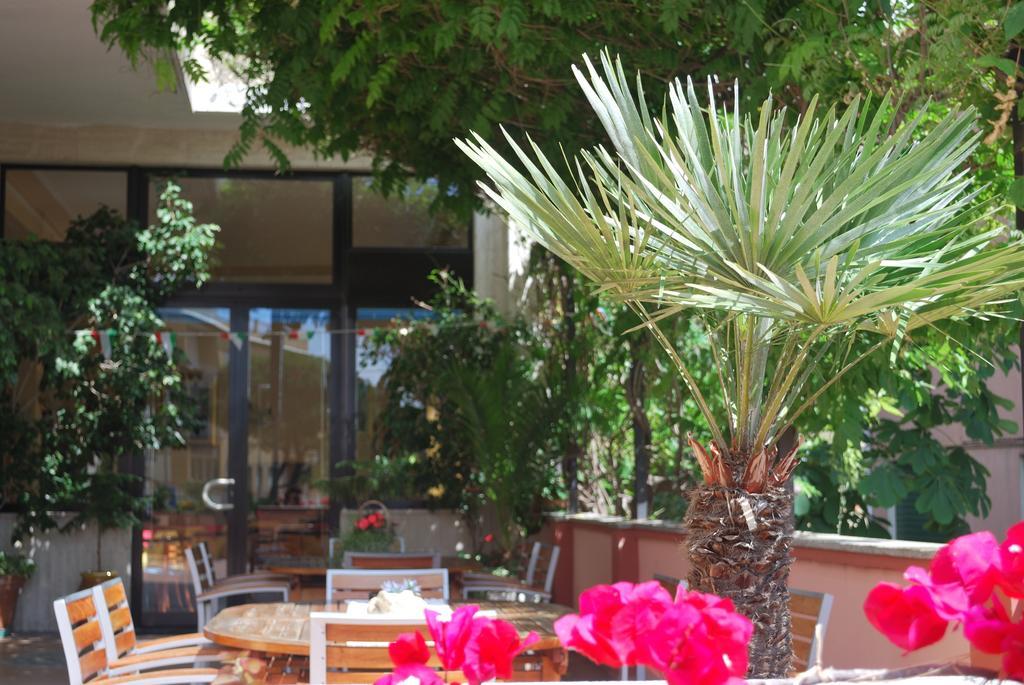 Hotel Galleano Laigueglia Ngoại thất bức ảnh