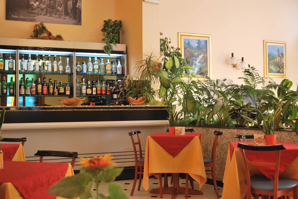 Hotel Galleano Laigueglia Ngoại thất bức ảnh